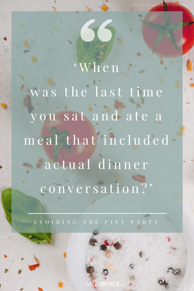 APP Qute phones at dinner Blog PIN 2